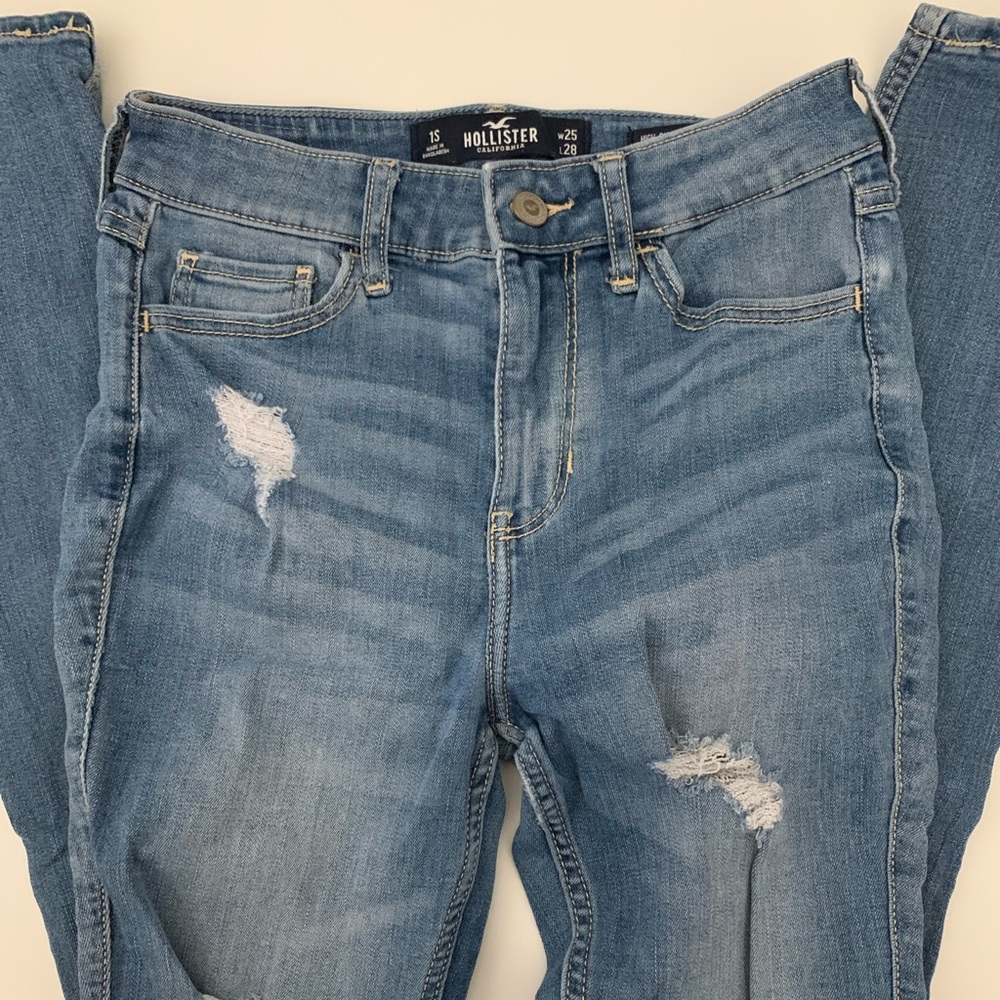 Hollister High Rise Supper Skinny Jeans